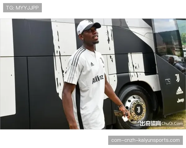 加维回归训练场进行恢复训练 距离复出又近一步