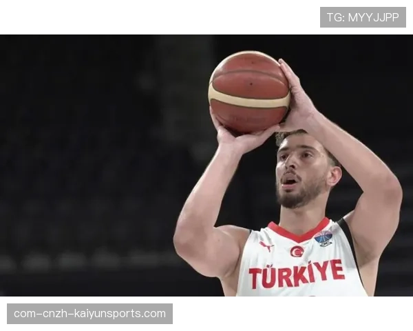 火箭G4阿门展现中投能力 申京给到挡拆配合带动球队进攻端发挥